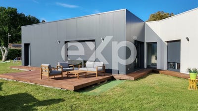 /international/fr/saint-sauveur-aquitaine-310106798696/