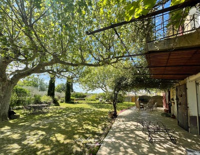 /international/fr/mallemort-provence-alpes-cote-d-azur-310100387869/