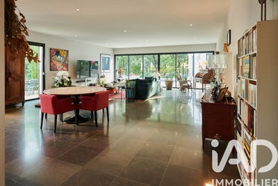 /international/fr/montelimar-rhone-310107968329/