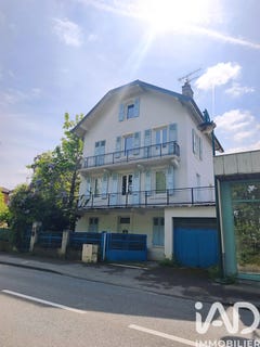 /international/fr/evian-les-bains-rhone-310107736574/