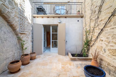/international/fr/tarascon-provence-alpes-cote-d-azur-310108133551/