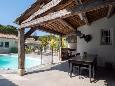 /international/fr/le-bois-plage-en-re-charente-310098943499/