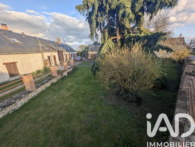 /international/fr/villamblain-centre-val-de-loire-310106966220/