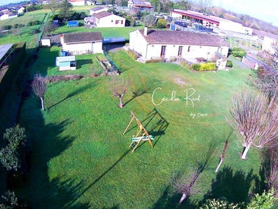 /international/fr/saint-christoly-de-blaye-aquitaine-310105009105/