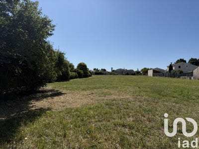 /international/fr/saint-martial-de-vitaterne-charente-310101043394/