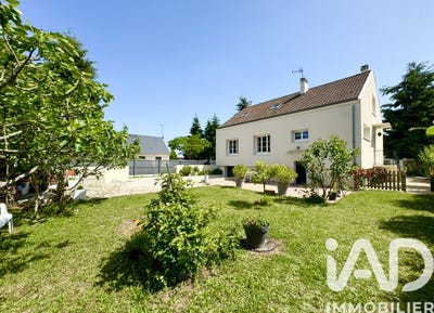 /international/fr/saint-hilaire-saint-mesmin-centre-val-de-loire-310108562495/