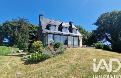 /international/fr/gourin-brittany-310106047798/