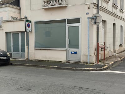 /international/fr/montreuil-bellay-pays-de-la-loire-310103771404/