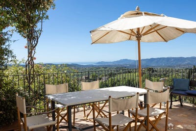 /international/fr/chateauneuf-grasse-provence-alpes-cote-d-azur-310100962471/
