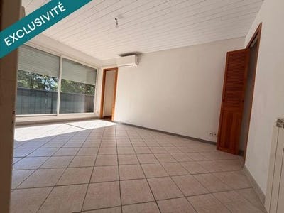 /international/fr/saint-nazaire-languedoc-roussillon-310108674711/