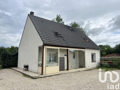 /international/fr/villeneuve-sur-yonne-burgundy-310100235434/