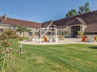 /international/fr/bossee-centre-val-de-loire-310108633614/
