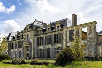 /international/fr/thouars-charente-310101470363/