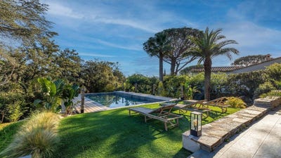 /international/fr/grimaud-provence-alpes-cote-d-azur-310101061076/?lang=en