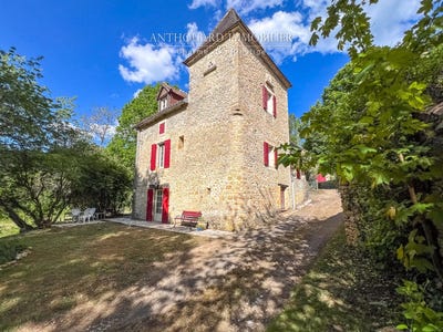 /international/fr/villefranche-du-perigord-aquitaine-310107793703/