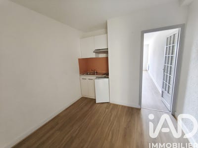 /international/fr/clermont-ferrand-auvergne-310106424601/