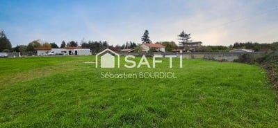 /international/fr/orleat-auvergne-310103246478/