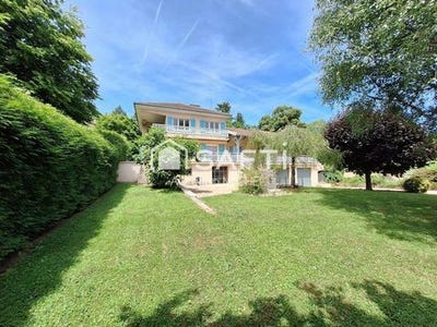 /international/fr/villieu-loyes-mollon-rhone-310100498156/