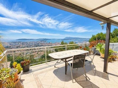 /international/fr/toulon-provence-alpes-cote-d-azur-310108634649/
