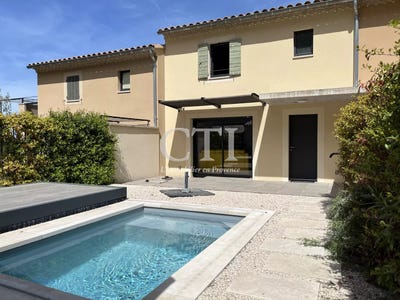 /international/fr/gigondas-provence-alpes-cote-d-azur-310104325436/