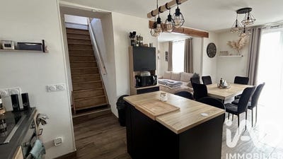 /international/fr/arcy-sainte-restitue-picardie-310108419624/