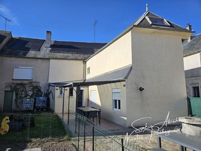 /international/fr/toury-centre-val-de-loire-310108729440/