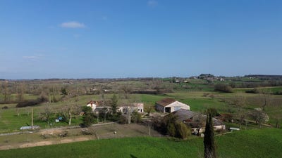 /international/fr/issigeac-aquitaine-310105748864/