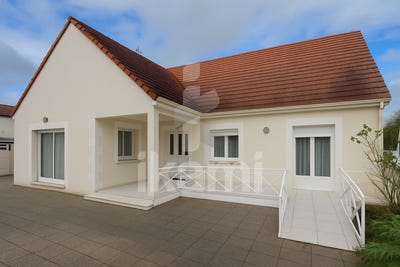 /international/fr/romorantin-lanthenay-centre-val-de-loire-310103463260/