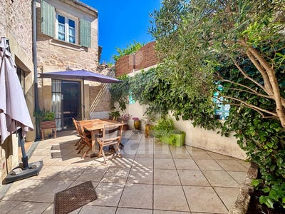 /international/fr/lansargues-languedoc-roussillon-310107759084/
