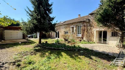 /international/fr/feucherolles-centre-val-de-loire-310100360567/