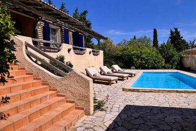 /international/fr/ventenac-cabardes-languedoc-roussillon-310109665065/