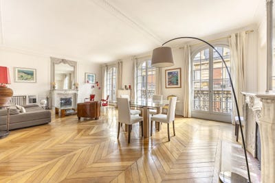 /international/fr/paris-17eme-ile-de-france-310108645580/