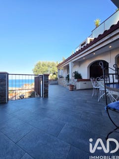 /international/fr/banyuls-sur-mer-languedoc-roussillon-310105263310/