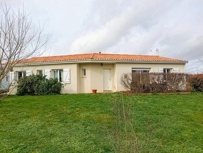 /international/fr/chauvigny-charente-310106996511/