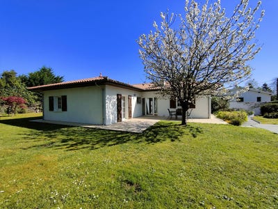 /international/fr/cadaujac-aquitaine-310098839382/