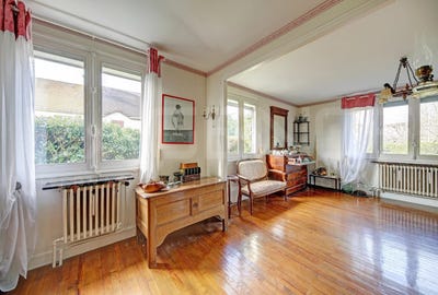 /international/fr/poissy-ile-de-france-310100224953/