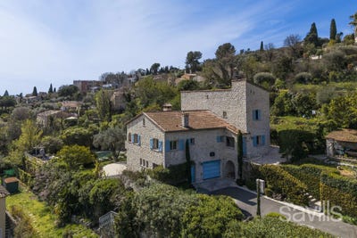 /international/fr/vence-provence-alpes-cote-d-azur-310107237636/