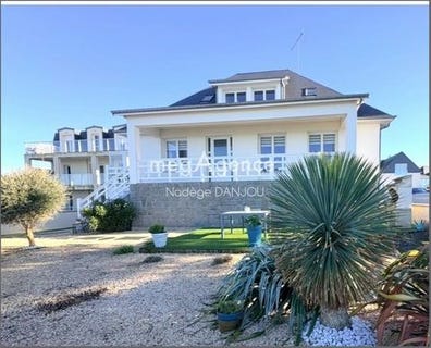 /international/fr/donville-les-bains-la-basse-normandie-310108137046/