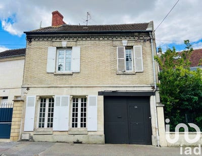 /international/fr/compiegne-picardie-310097871216/