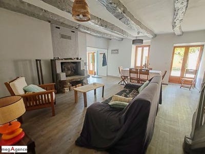 /international/fr/yvignac-la-tour-brittany-120097559550/?lang=zh-tw