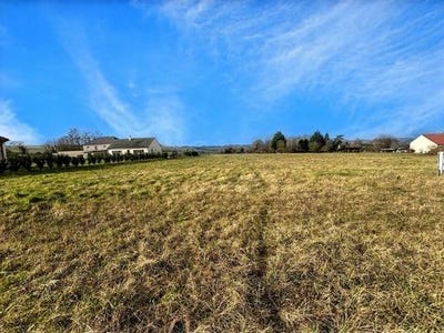 /international/fr/saint-maurice-le-vieil-burgundy-310105683447/