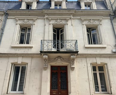 /international/fr/perigueux-aquitaine-310108836037/