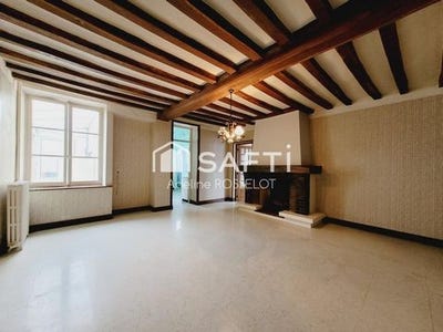 /international/fr/ezy-sur-eure-upper-normandy-310104811048/