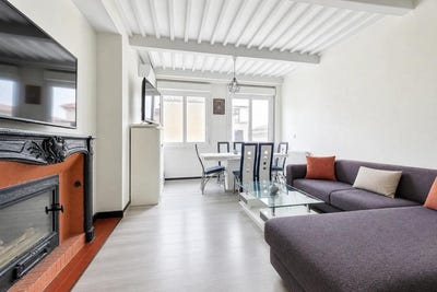 /international/fr/tournon-sur-rhone-rhone-310107793436/
