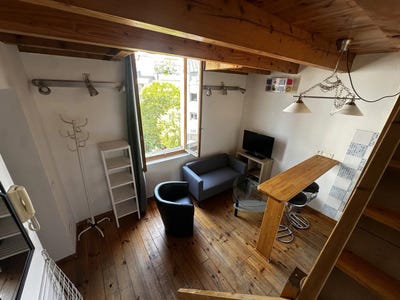 /international/fr/quai-laurens-montpellier-languedoc-roussillon-310109019561/