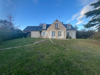 /international/fr/7-rue-porte-au-roi-41400-montrichard-france-montrichard-val-de-cher-centre-val-de-loire-310104468148/