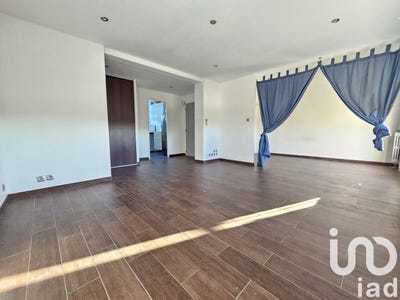 /international/fr/joue-les-tours-centre-val-de-loire-310100435268/
