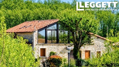 /international/fr/fontenille-charente-310098340128/?lang=zh-tw