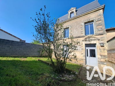 /international/fr/saint-jacques-de-thouars-charente-310106687984/