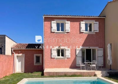 /international/fr/saint-etienne-du-gres-provence-alpes-cote-d-azur-310108316518/